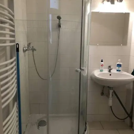 Szuper Fiatalos Lakas 아파트 *